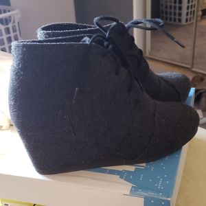 Cityclasified Womens Wedge Booties - Size 8